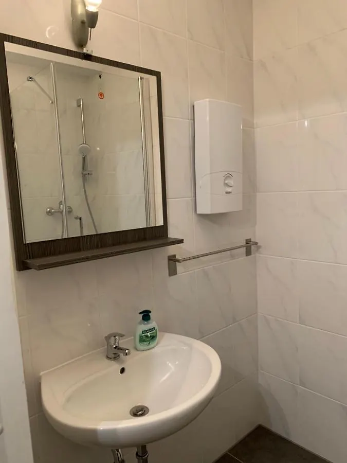 Apartment Ferienwohnung Renoviert, modern und ruhig Nürnberg Deutschland